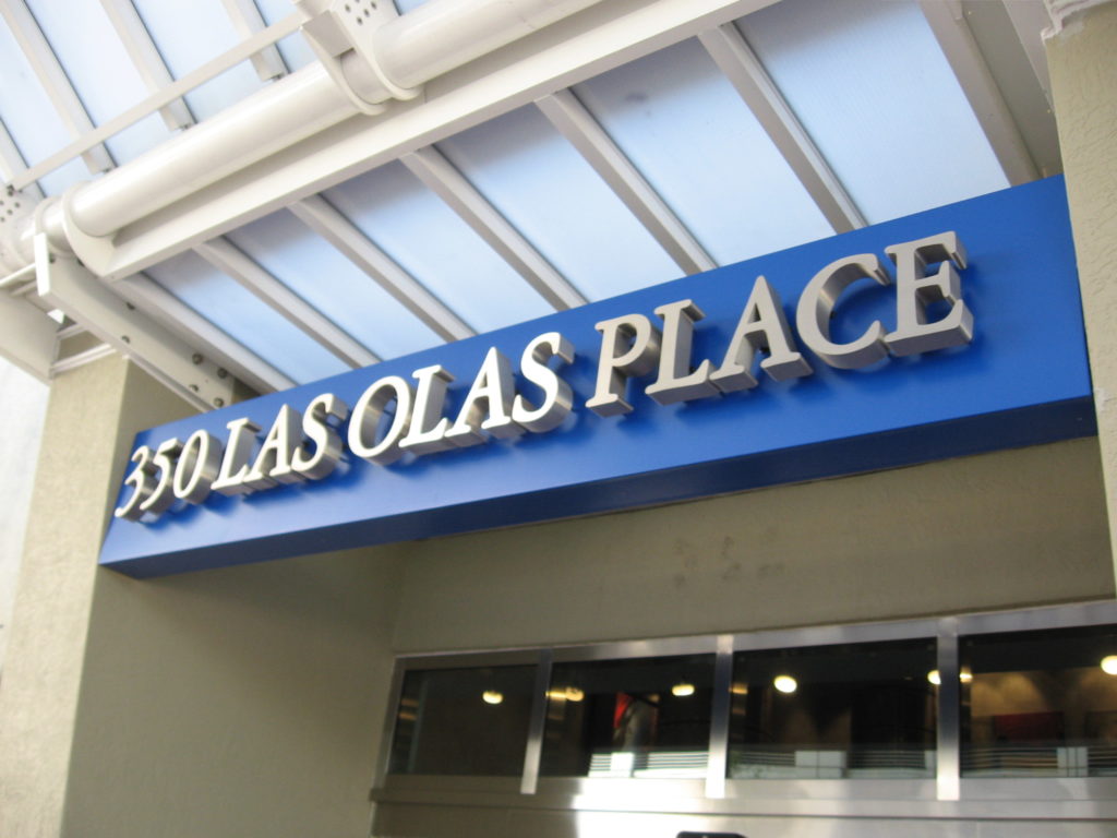 350 Las Olas Place Fort Lauderdale - Front of Building