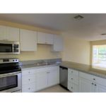 Oakland Park Homes for Sale | 611 NE 56th St - Kitchen